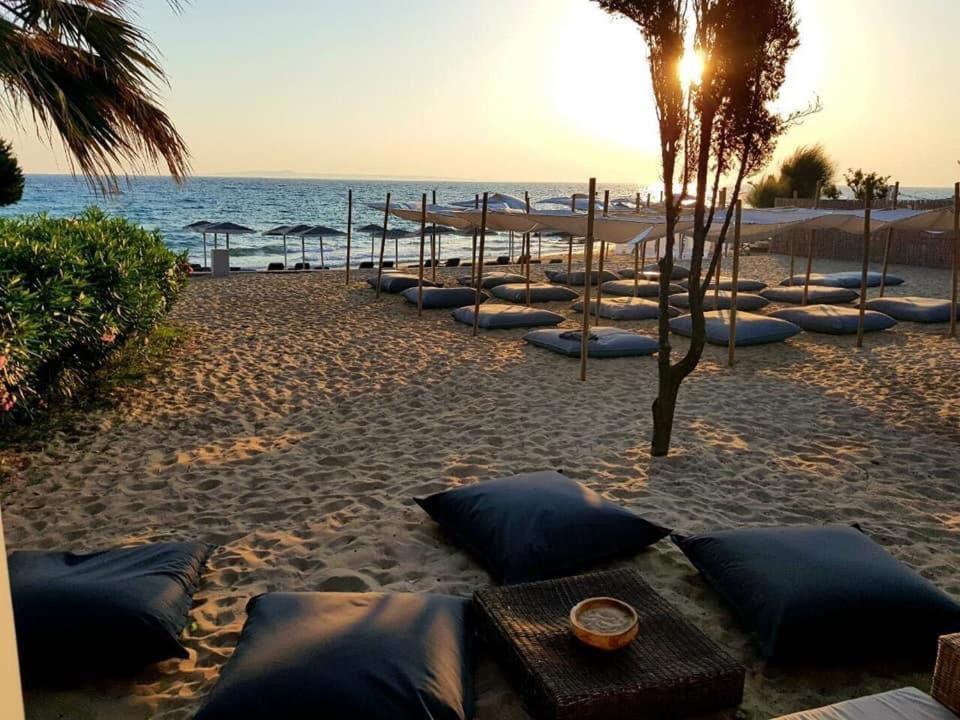 The Bay Hotel & Suites Vasilikí Esterno foto