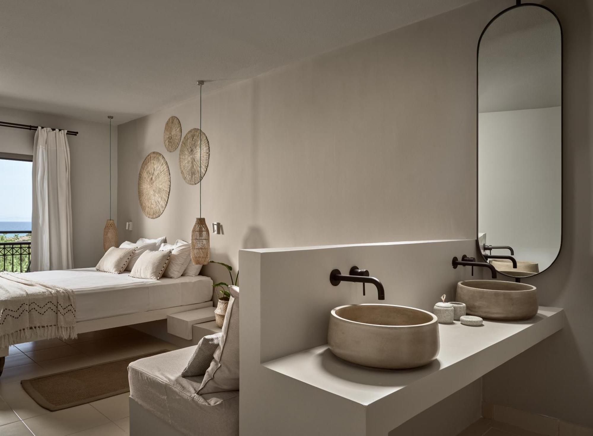 The Bay Hotel & Suites Vasilikí Esterno foto